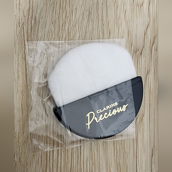 Clarins Other - Clarins Precious Mini Brush For Face Wash New